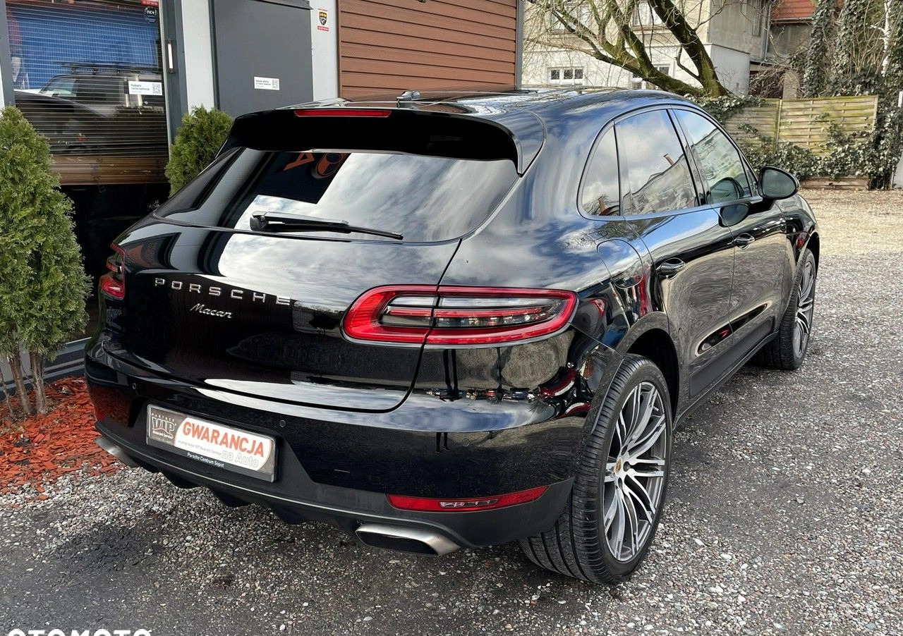 Porsche Macan cena 119900 przebieg: 76626, rok produkcji 2016 z Ciechanowiec małe 781